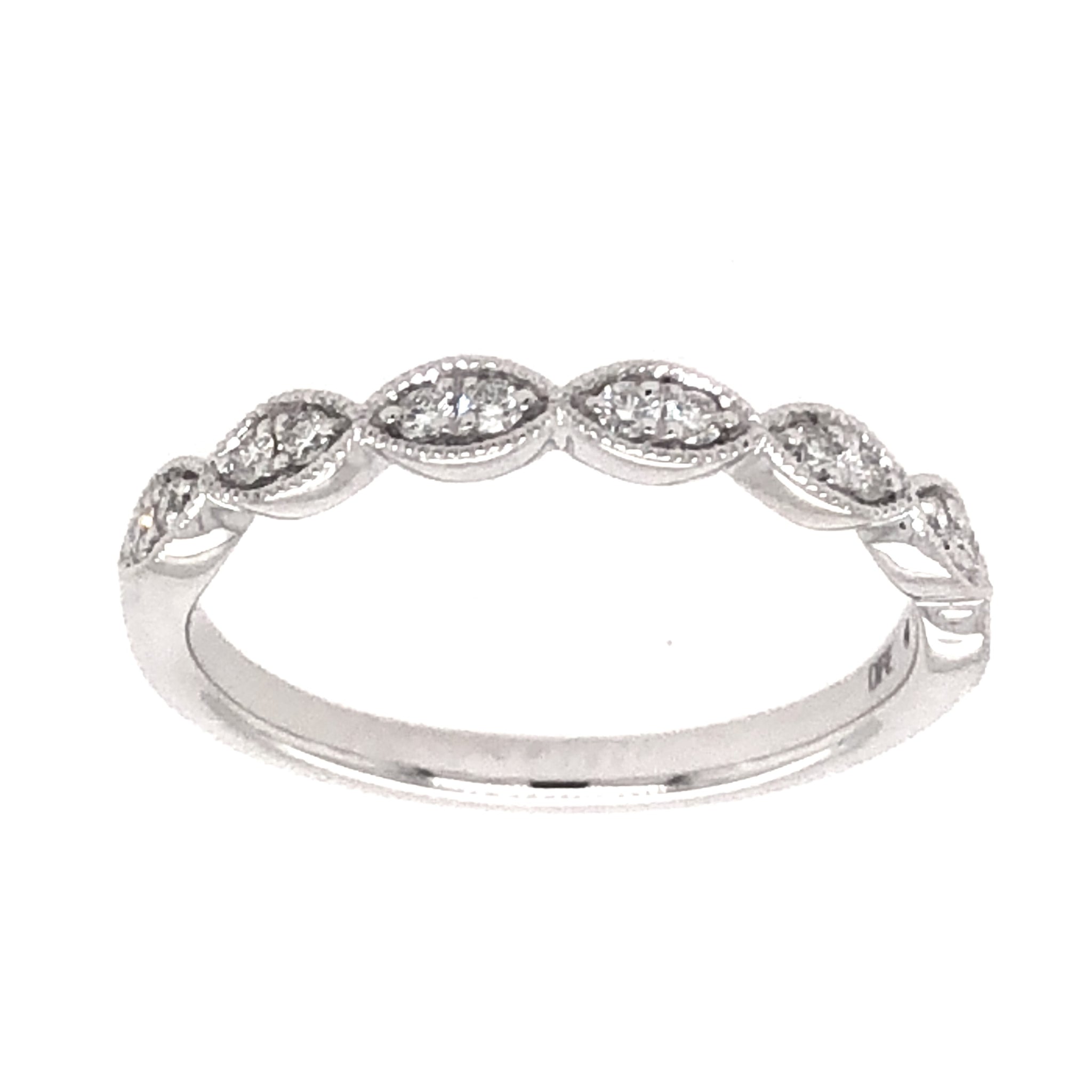 14K White Gold 0.15cttw VS2 G Diamond Wedding Band