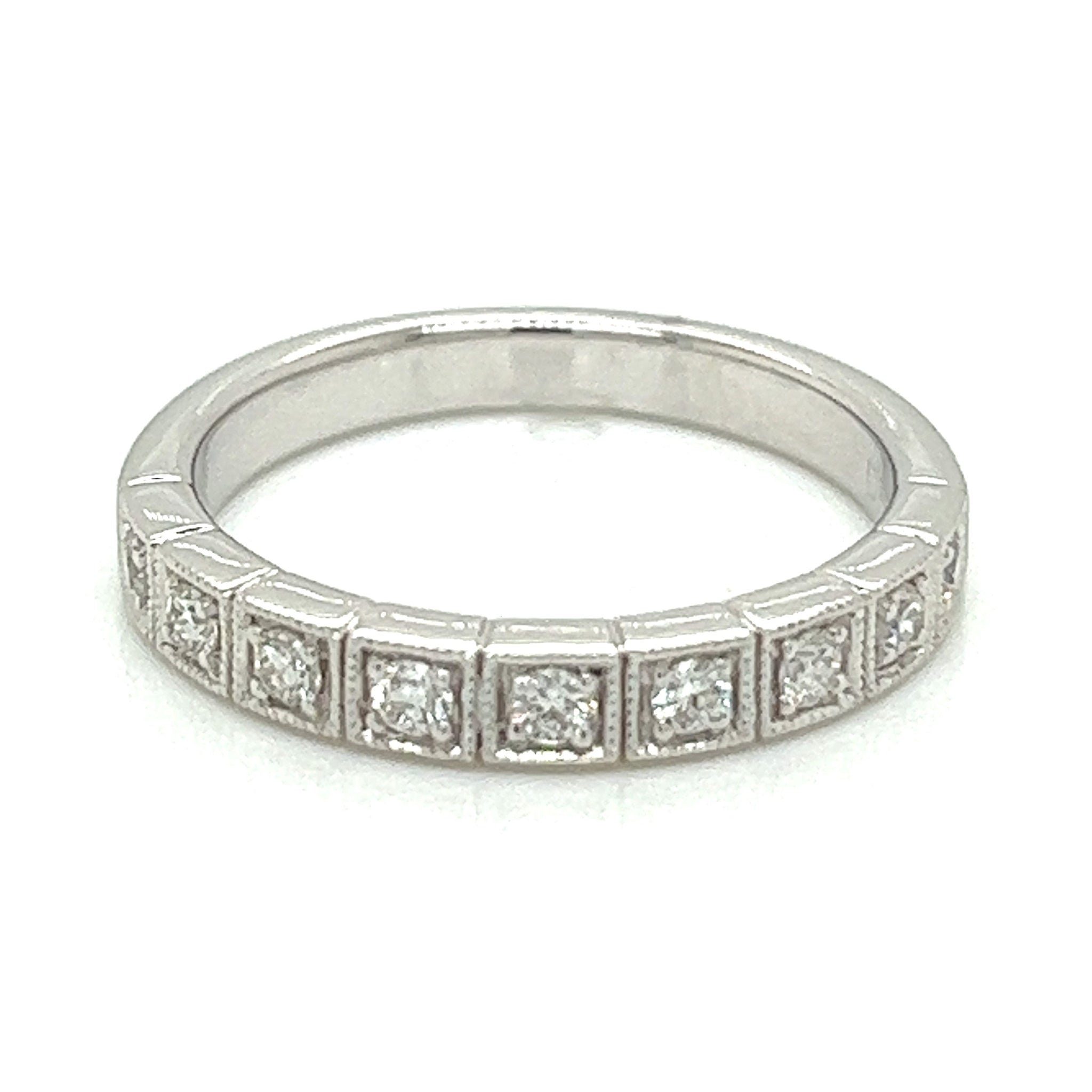14K White Gold 0.25cttw VS G-H Diamond Wedding Band