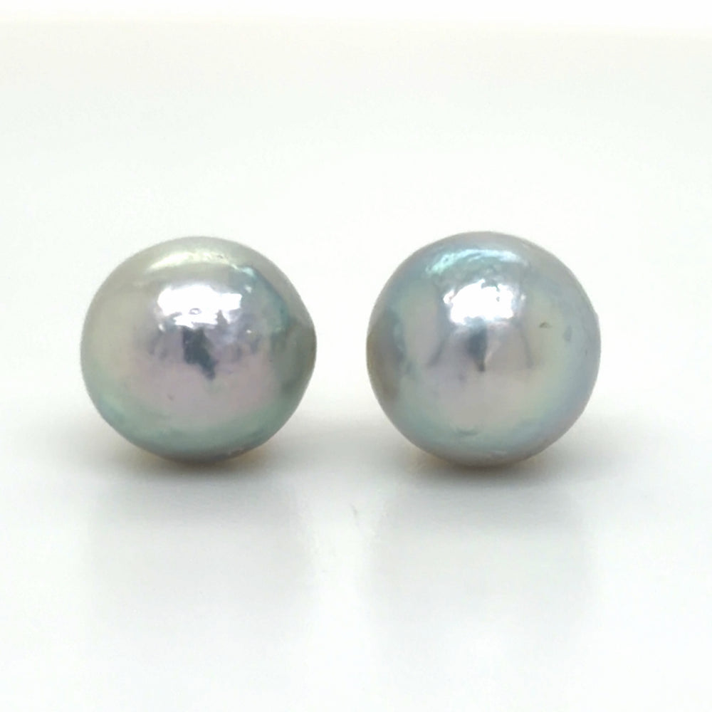 Pearl Earring