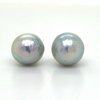 Pearl Earring