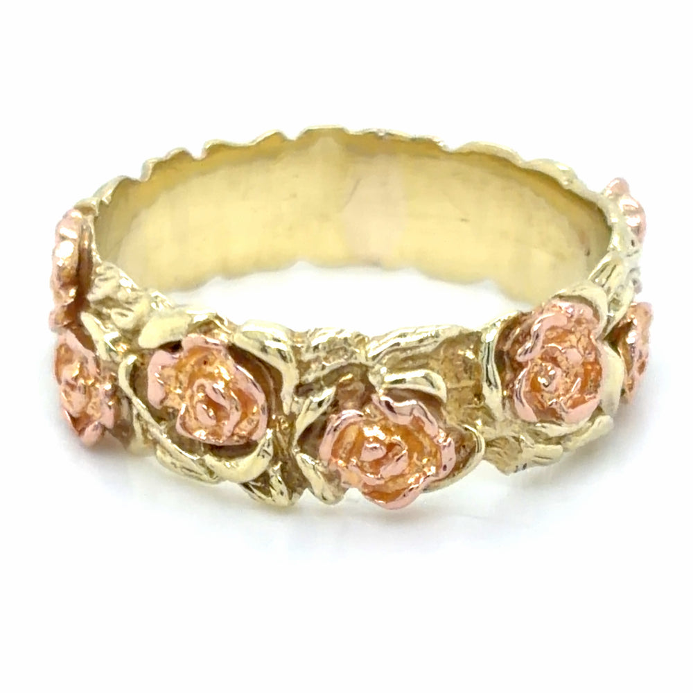 Estate size 5.5 Rose Design Wedding Band
