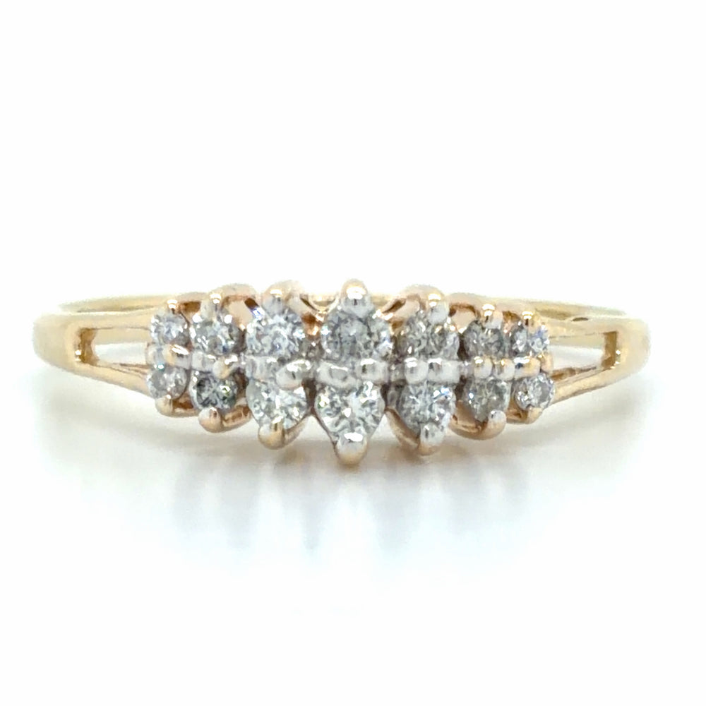 Estate 0.23cttw Diamond Rooftop Ring