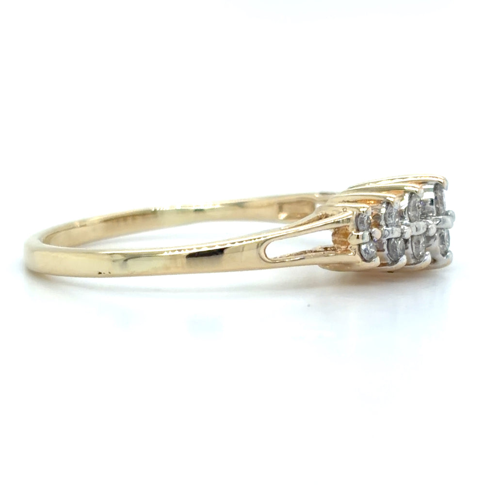 Estate 0.23cttw Diamond Rooftop Ring