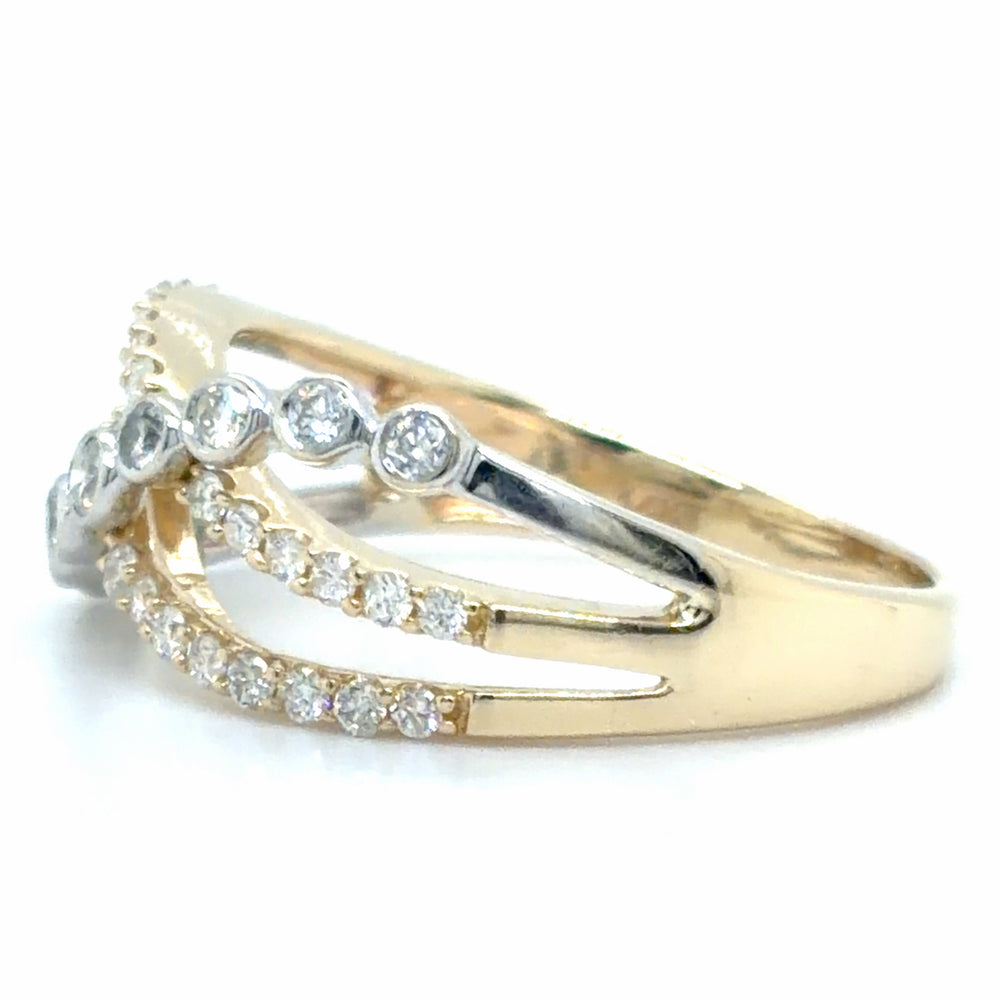 Estate Two-Tone Gold 0.50cttw Diamond Ring