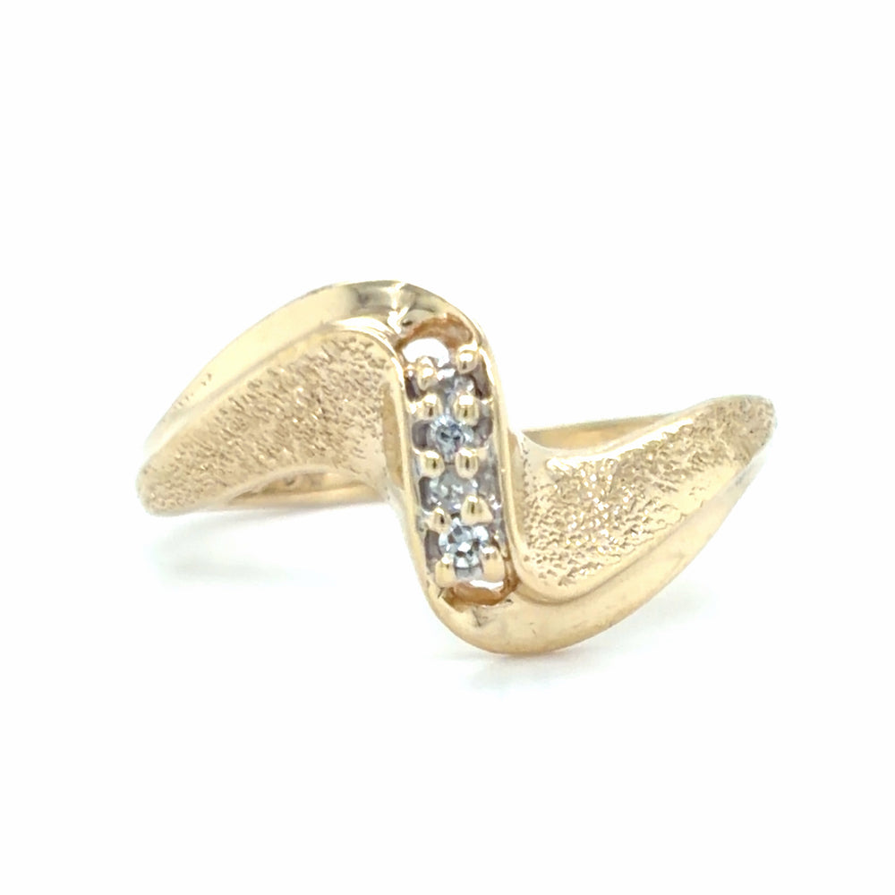 Estate 0.02cttw Diamond Bypass Ring