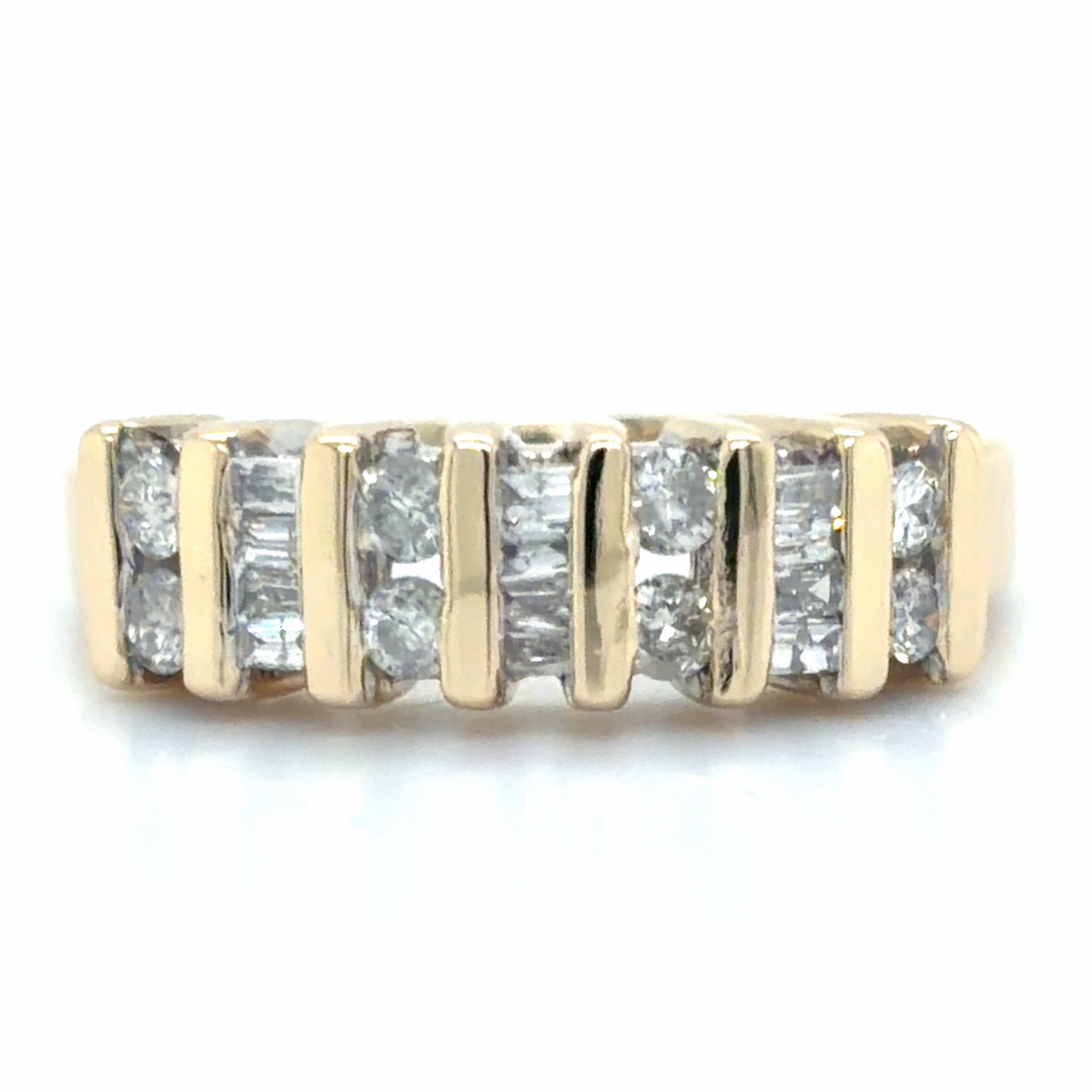 Estate 0.50cttw Diamond Bar Set Band