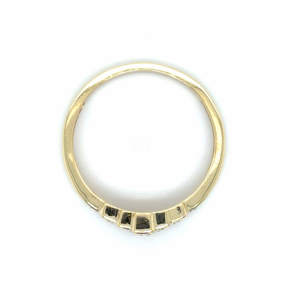 Estate 0.05cttw Diamond Fashion Ring