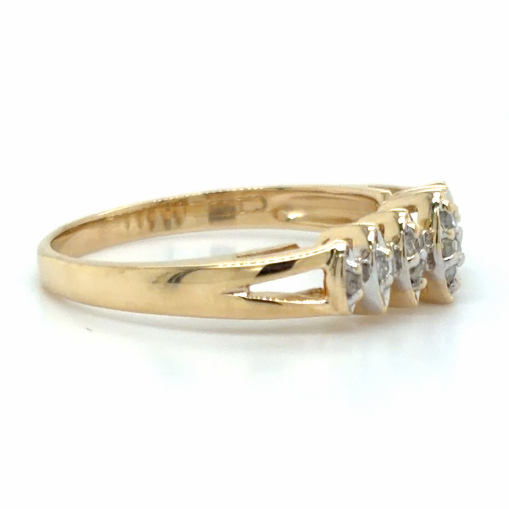 Estate 0.11cttw Diamond Rooftop Ring