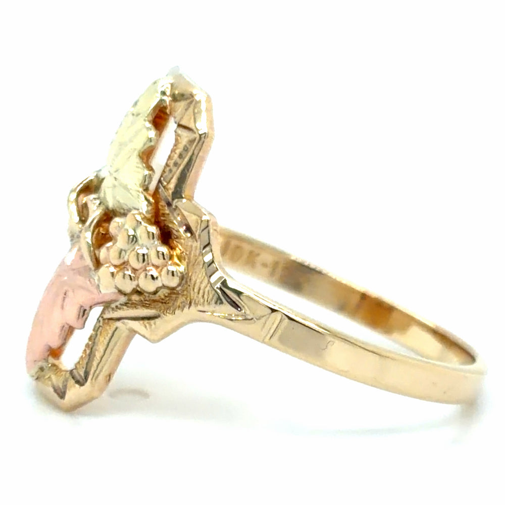 Estate Black Hills Gold Grape Leaves Fashion Ring