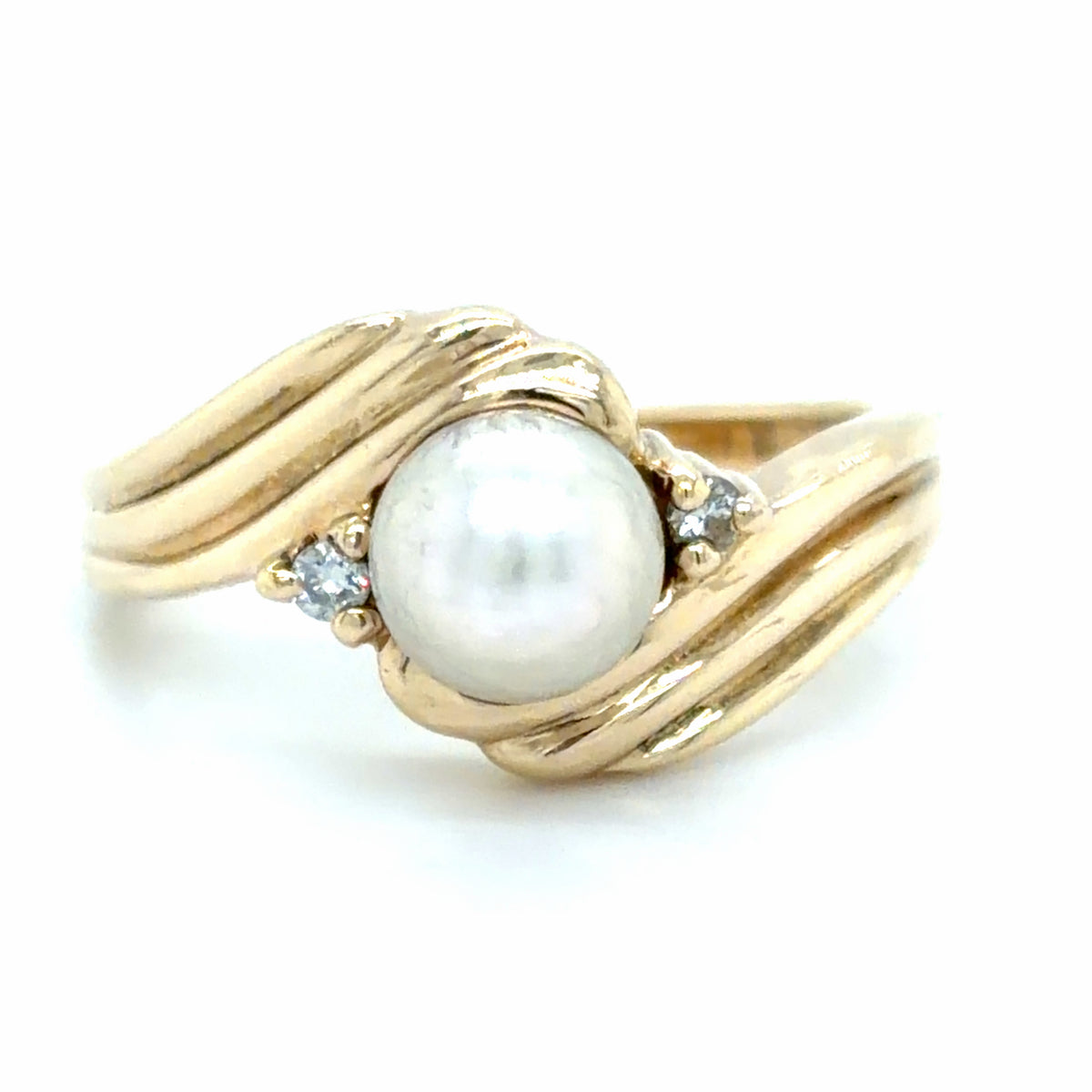 Estate Cultured Pearl Bypass Ring
