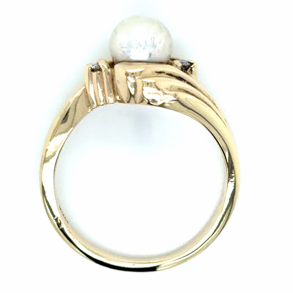 Estate Cultured Pearl Bypass Ring