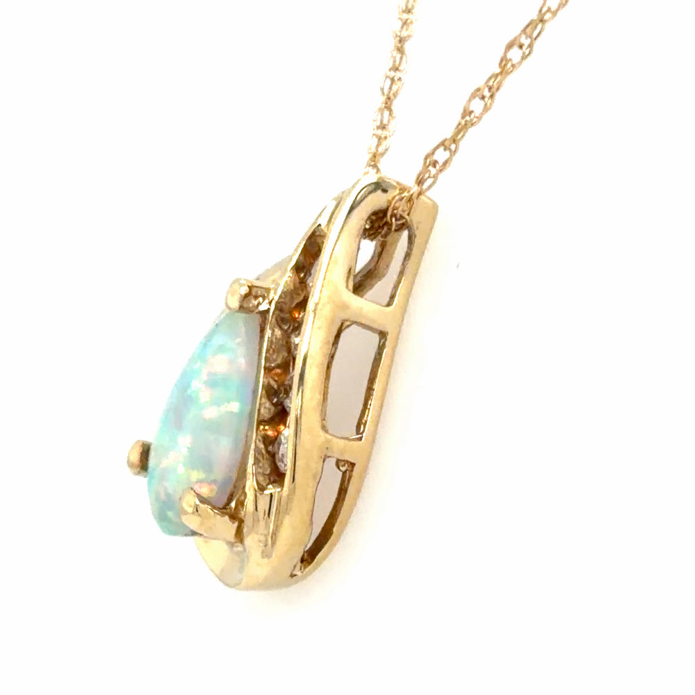 Estate Synthetic Opal Teardrop Pendant Necklace