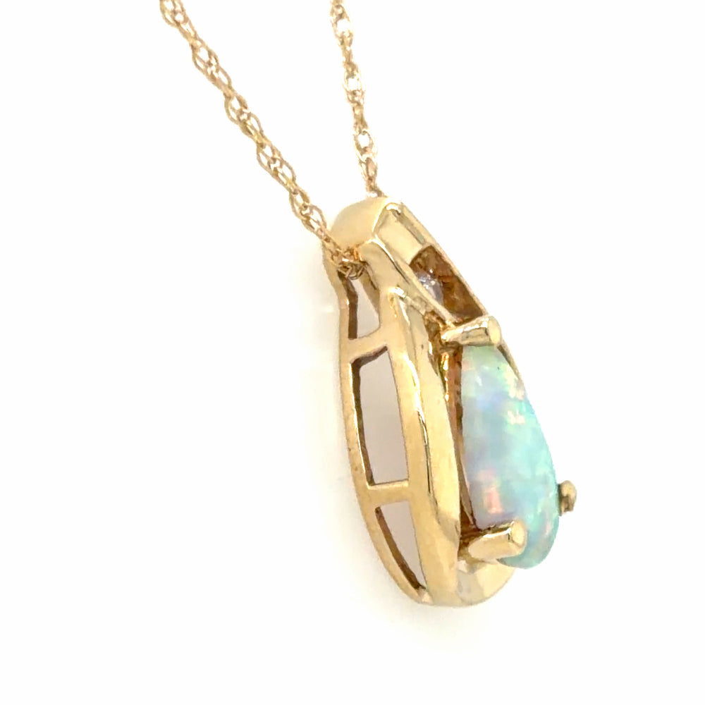 Estate Synthetic Opal Teardrop Pendant Necklace