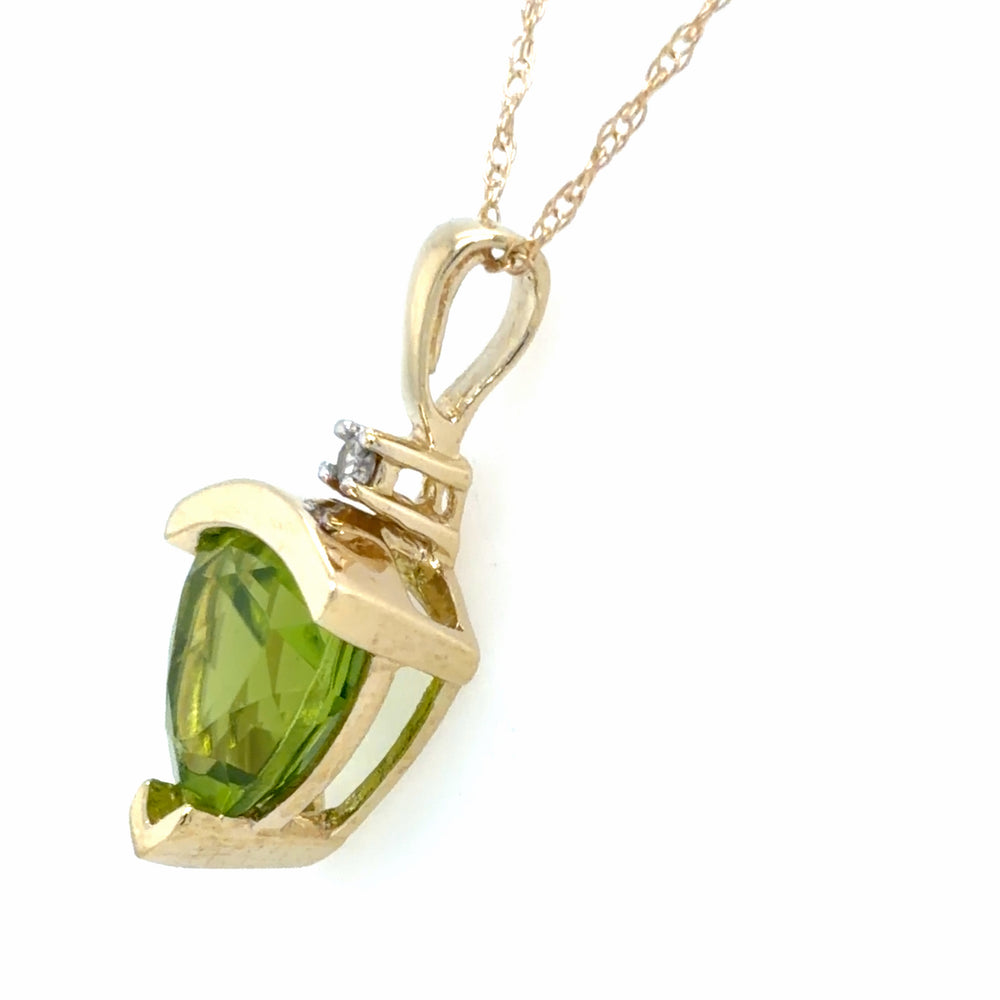 Estate Peridot & Diamond Half Bezel Pendant Necklace
