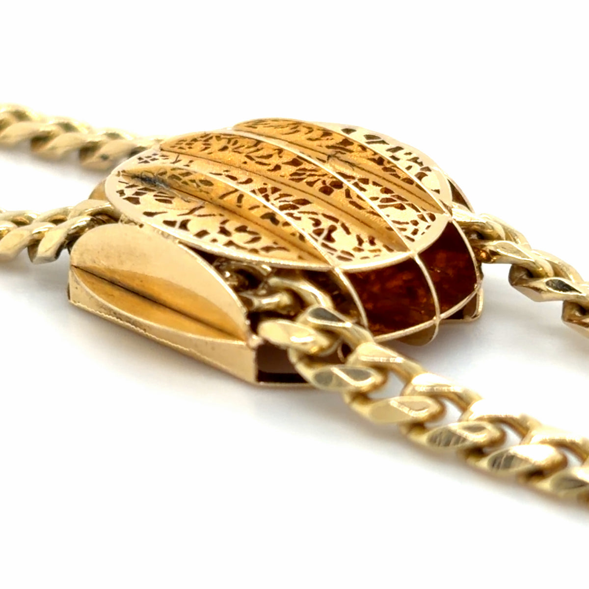 Estate 18K Gold Medallion Bracelet