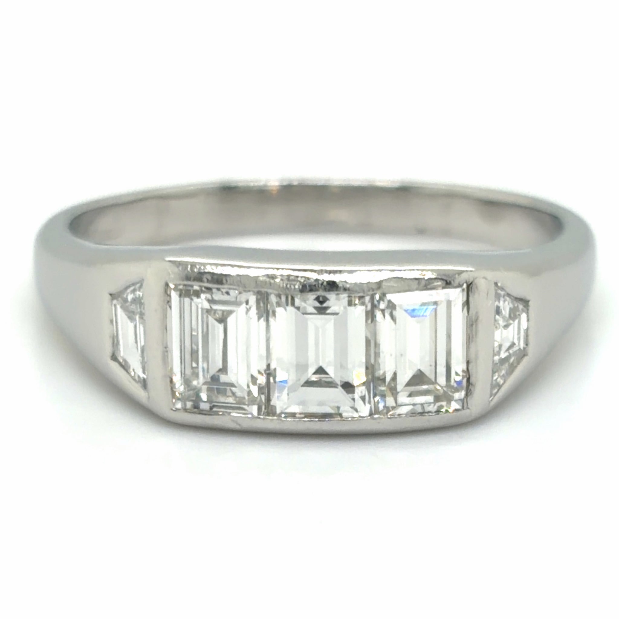 Estate Gent's Platinum Diamond Ring