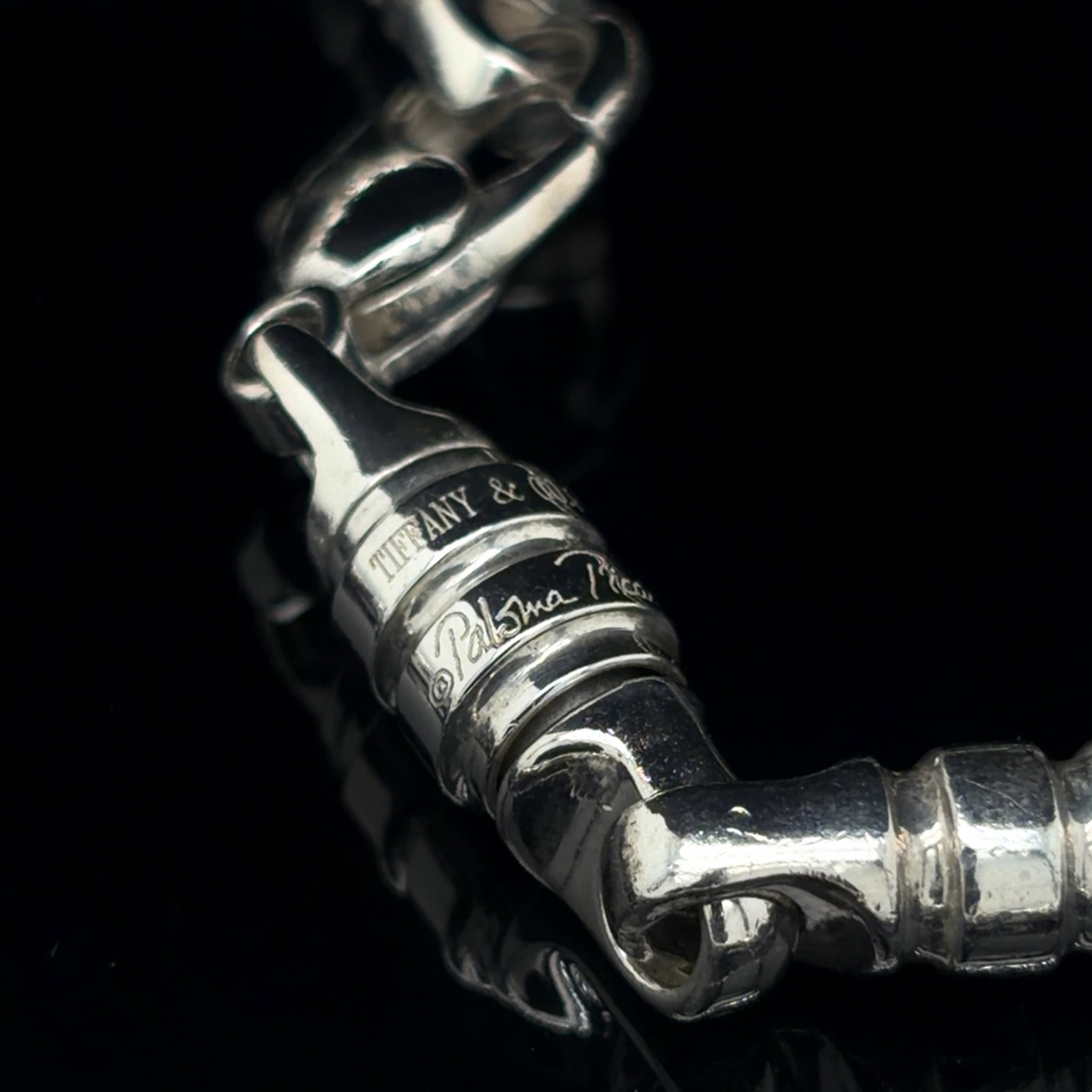 Estate 19" Tiffany & Co. Paloma Picasso Groove Link Chain