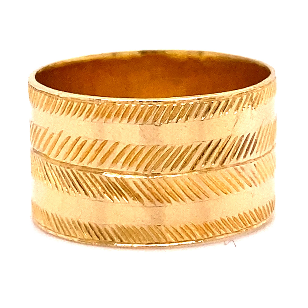 Estate size 7 Cigar Band in 18K Gold