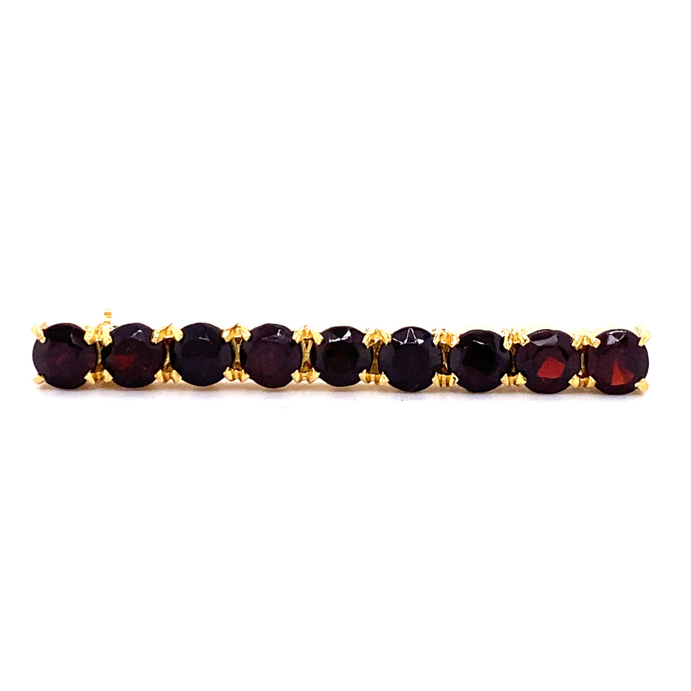 Estate Garnet Bar Pin in 18K Gold