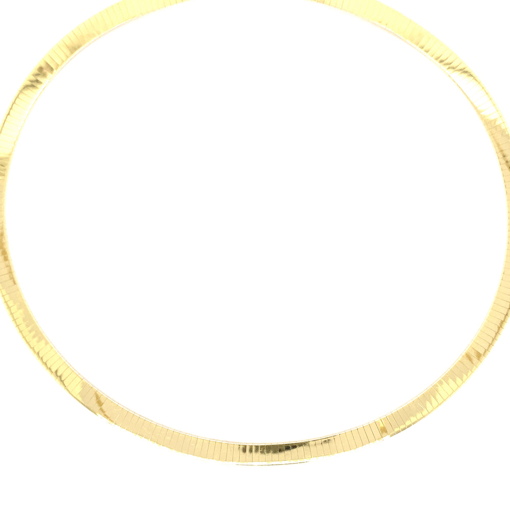 Estate 18" Flat Omega Collar