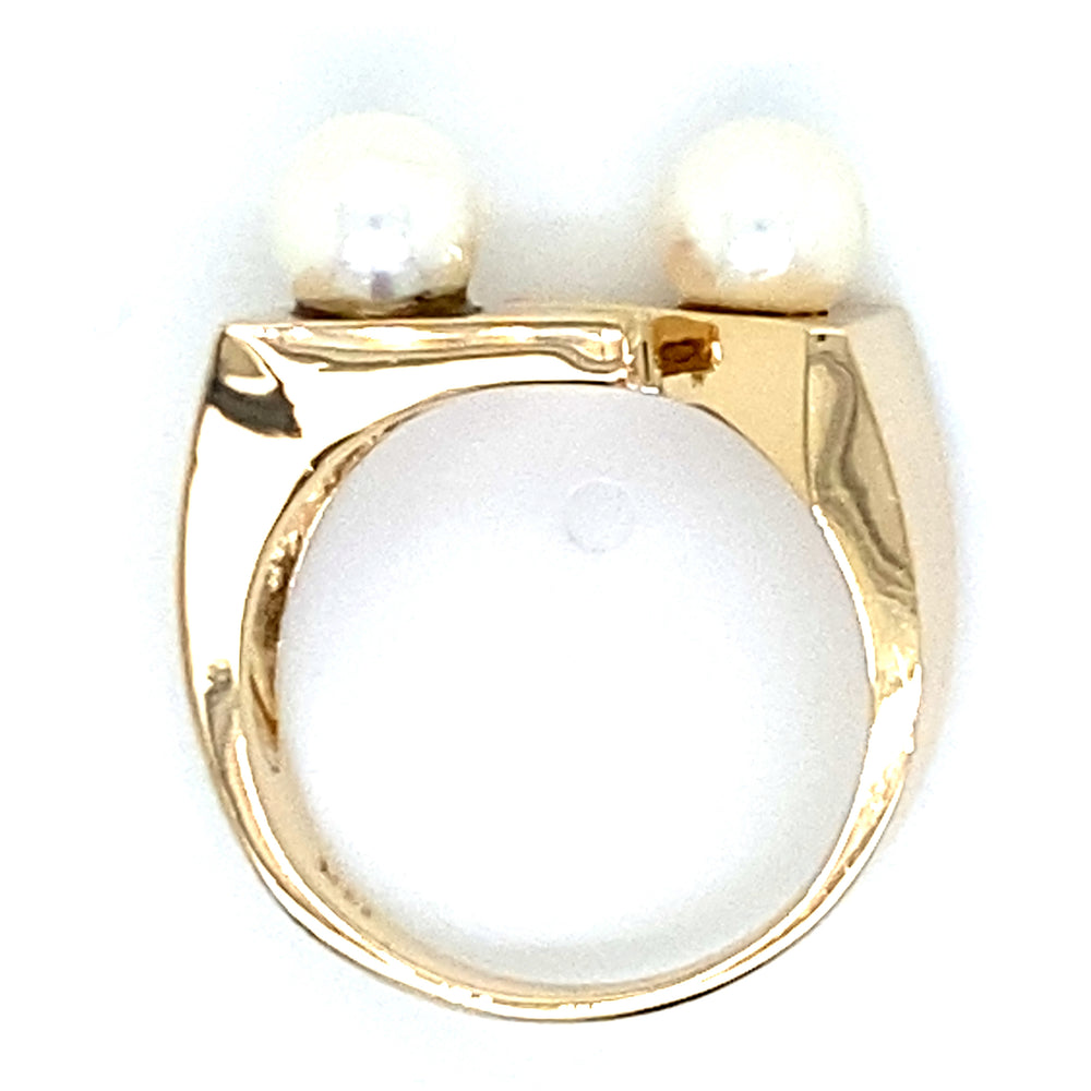 Estate Modern Pearl Fashion Ring