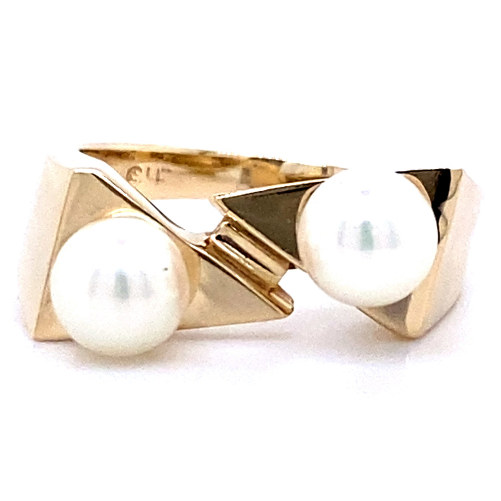 Estate Modern Pearl Fashion Ring