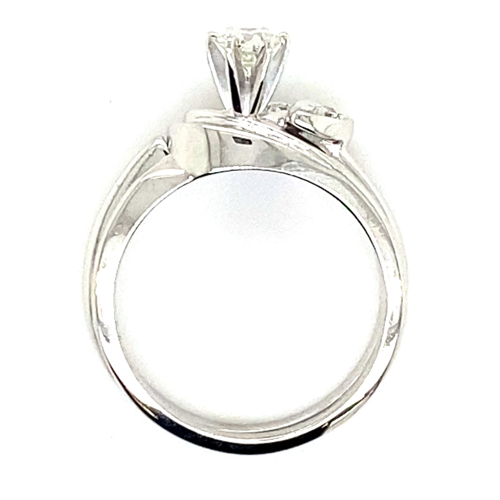 Estate Wedding Set with Leaf Detail