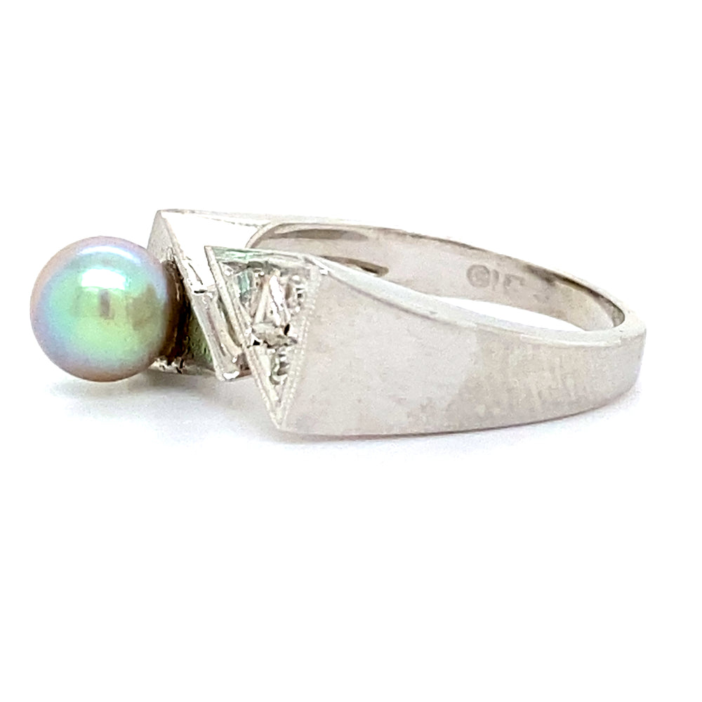 Estate Peacock Colored Pearl Ring