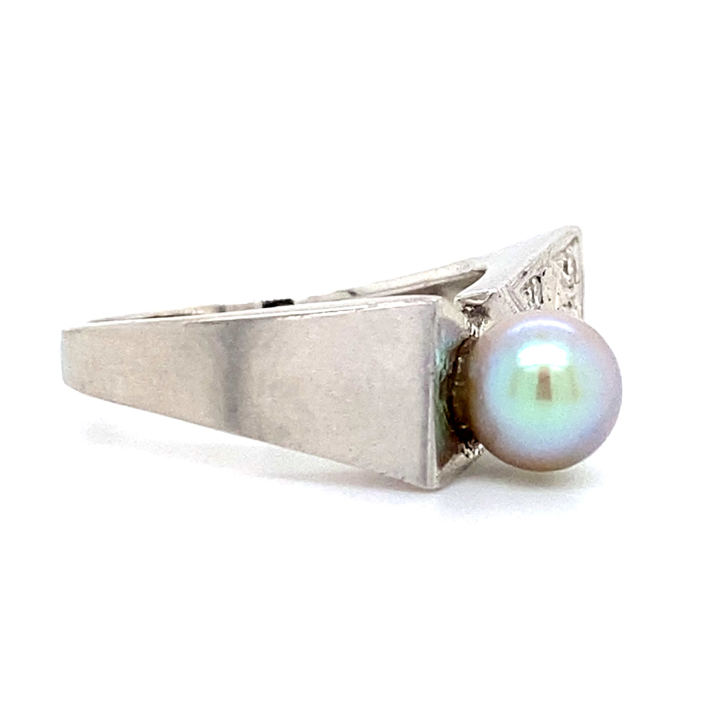 Estate Peacock Colored Pearl Ring