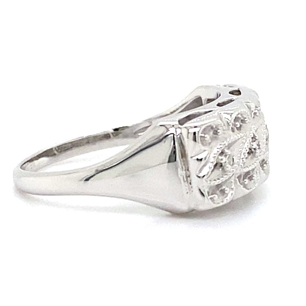 Estate Vintage Style Anniversary Band