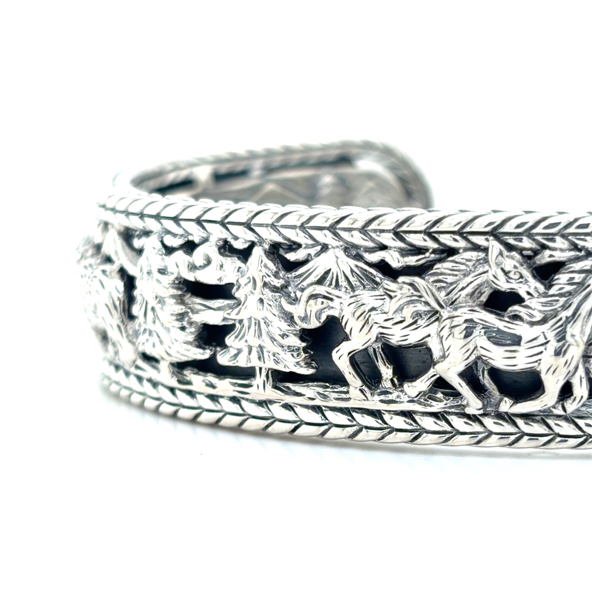 Estate JAi Kick Cuff Bracelet with Bear, Horse, & Tree Design