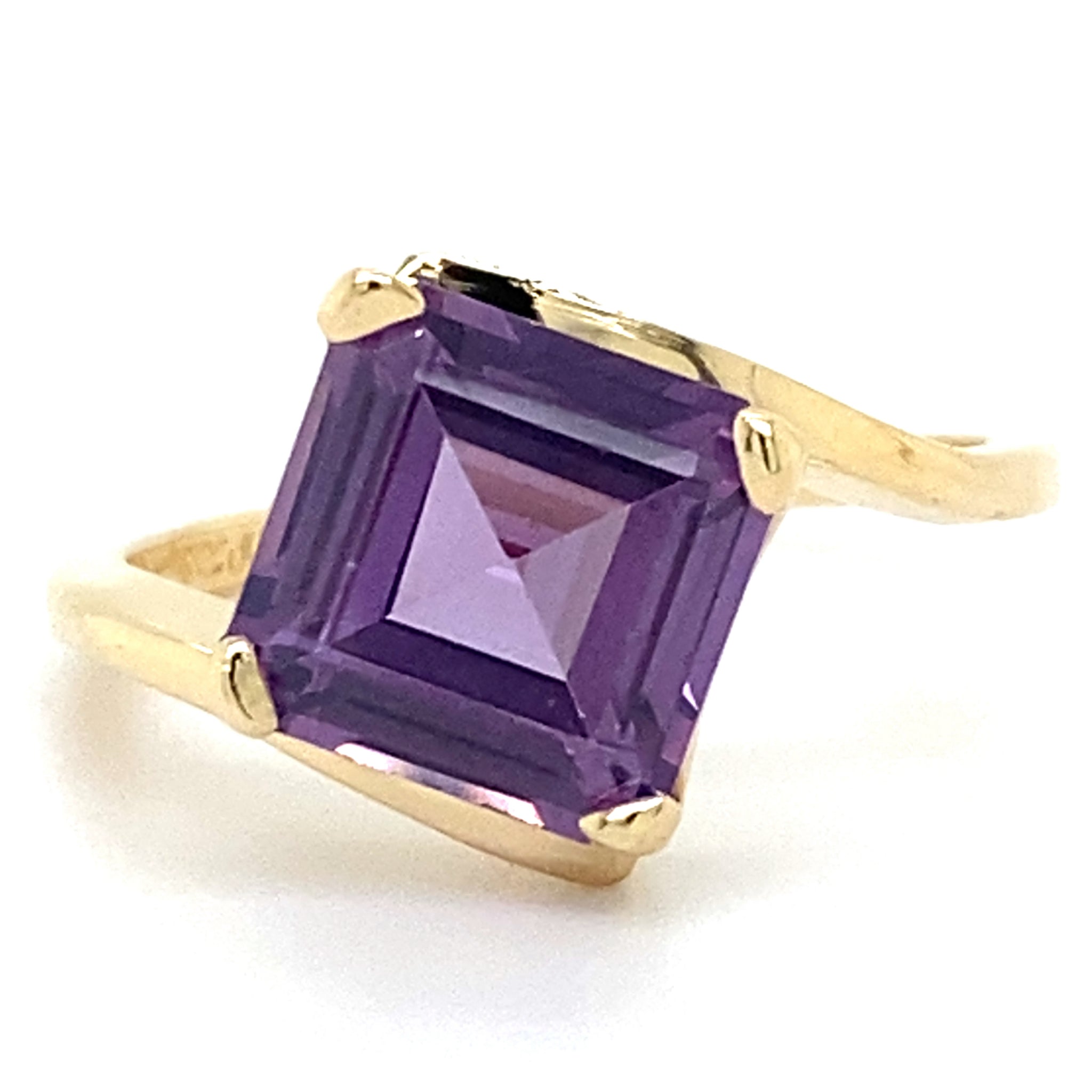 Estate Lab Alexandrite Ring