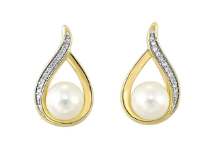 14K Yellow Gold 0.05cttw Diamond & 2.0cttw Pearl Earrings