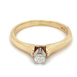 Estate Solitiare Engagement Ring