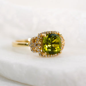 14K Yellow Gold Peridot Diamond Ring