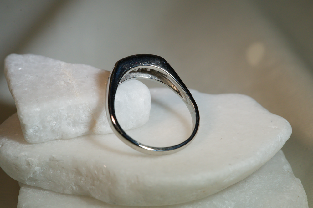 Estate Gent's Platinum Diamond Ring