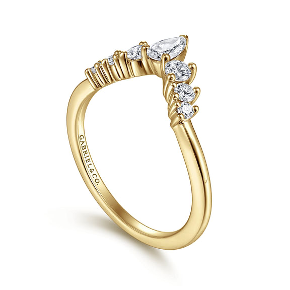 Reggio - Curved-14K Yellow Gold Pear Shape and Round Diamond Anniversary Band - 0.5 ct