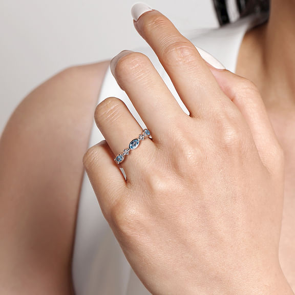 Sterling Silver Bujukan Blue Topaz Fashion Ladies Ring