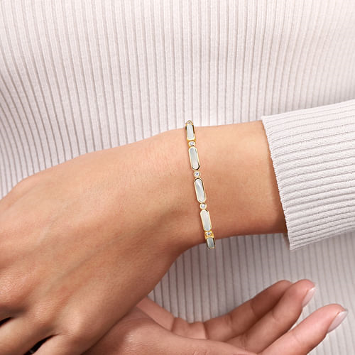 14K Yellow Gold 0.20cttw Diamond & 2.18cttw White Mother of Pearl Bujukan Bangle by Gabriel