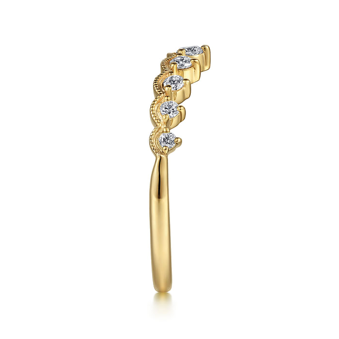 Yellow Gold Vintage Inspired Curved Diamond Anniversary Band