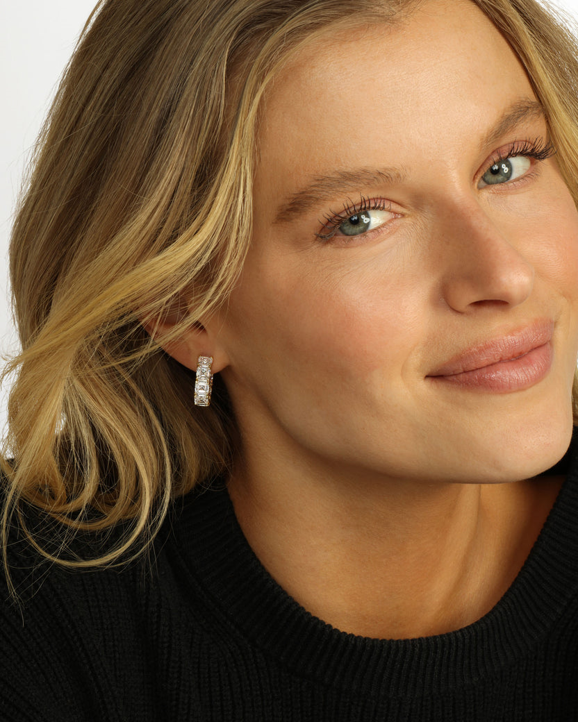 18K Yellow Gold Plated The Queen's Hoops .75"