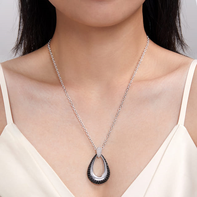 Sterling Silver Bujukan 3.06cttw Black Spinel Pendant Necklace by Gabriel
