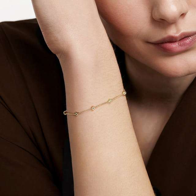 14K Yellow Gold Bujukan Clover Station Bracelet by Gabriel