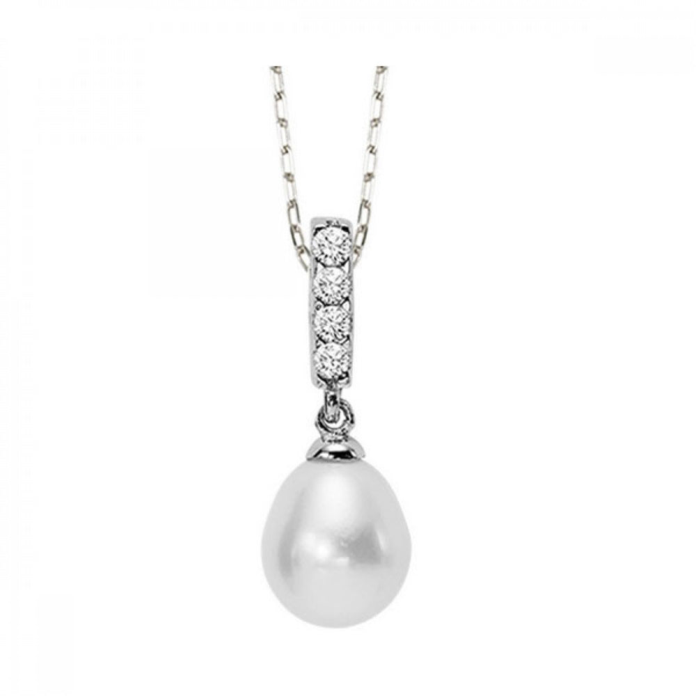 Freshwater Pearl & Crystal Necklace