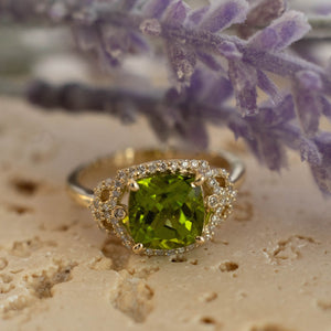 14K Yellow Gold Peridot Diamond Ring