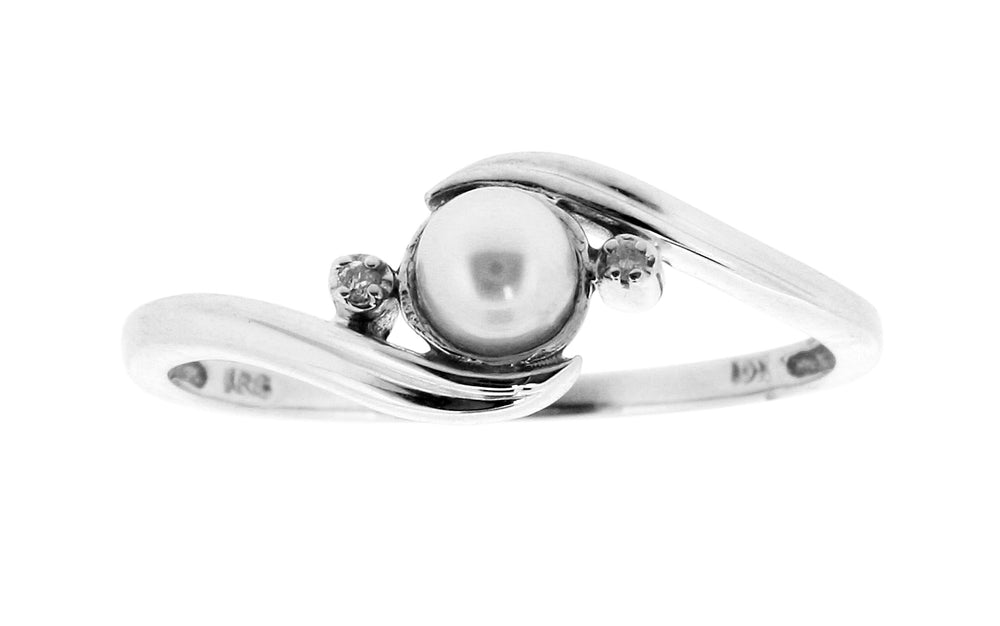 Pearl Ring