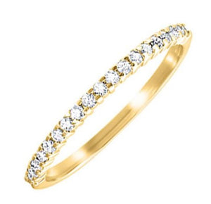 10K Yellow Gold & 0.17cttw Diamond Ring