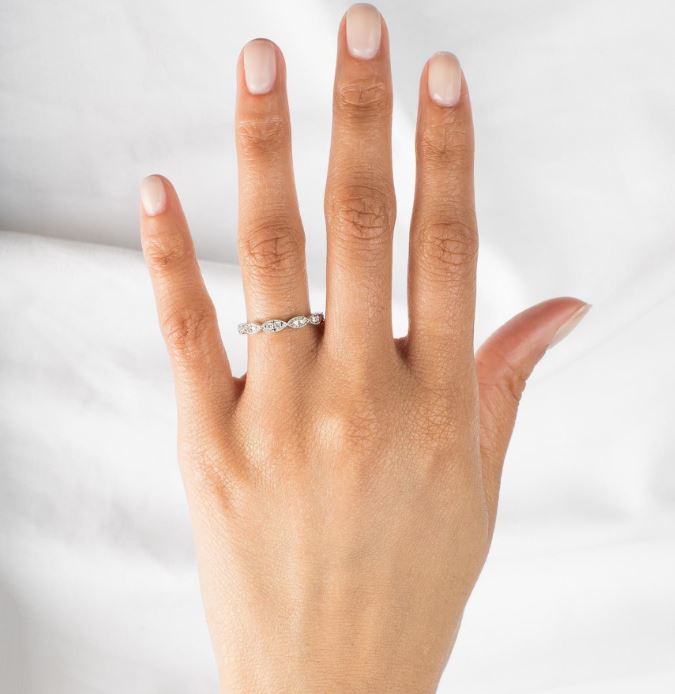 14K White Gold, 0.25cttw Diamond Wedding Band