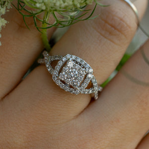 
            
                Load image into Gallery viewer, Cushion Style Diamond Engagement Ring
            
        