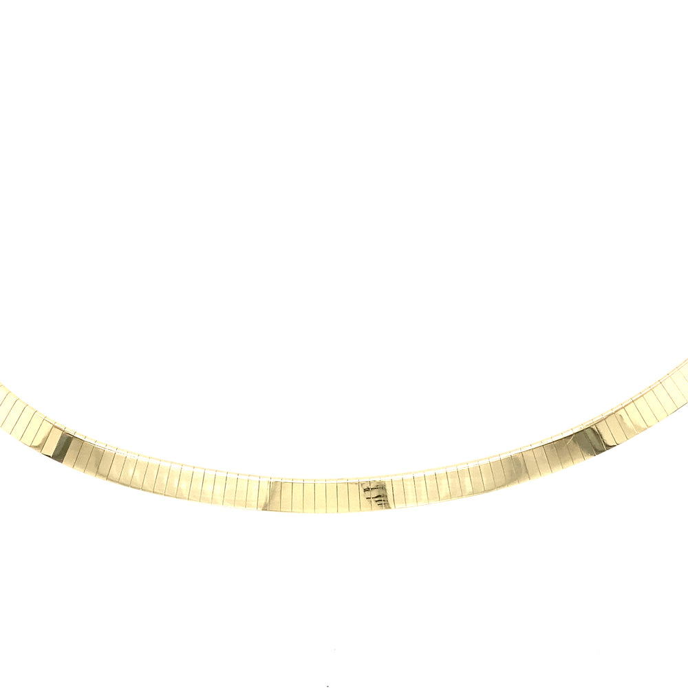 Estate 18" Flat Omega Collar